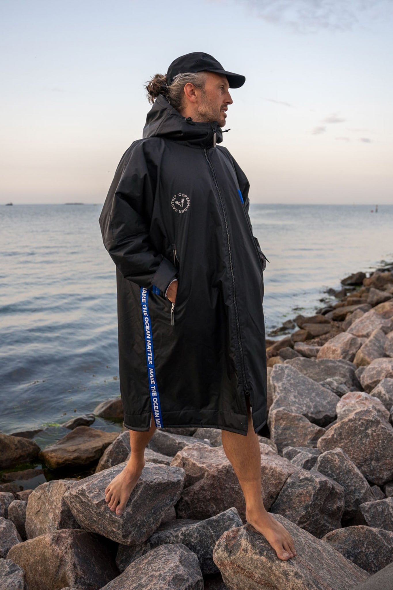 Marine Recycled Changing Robe - Nero