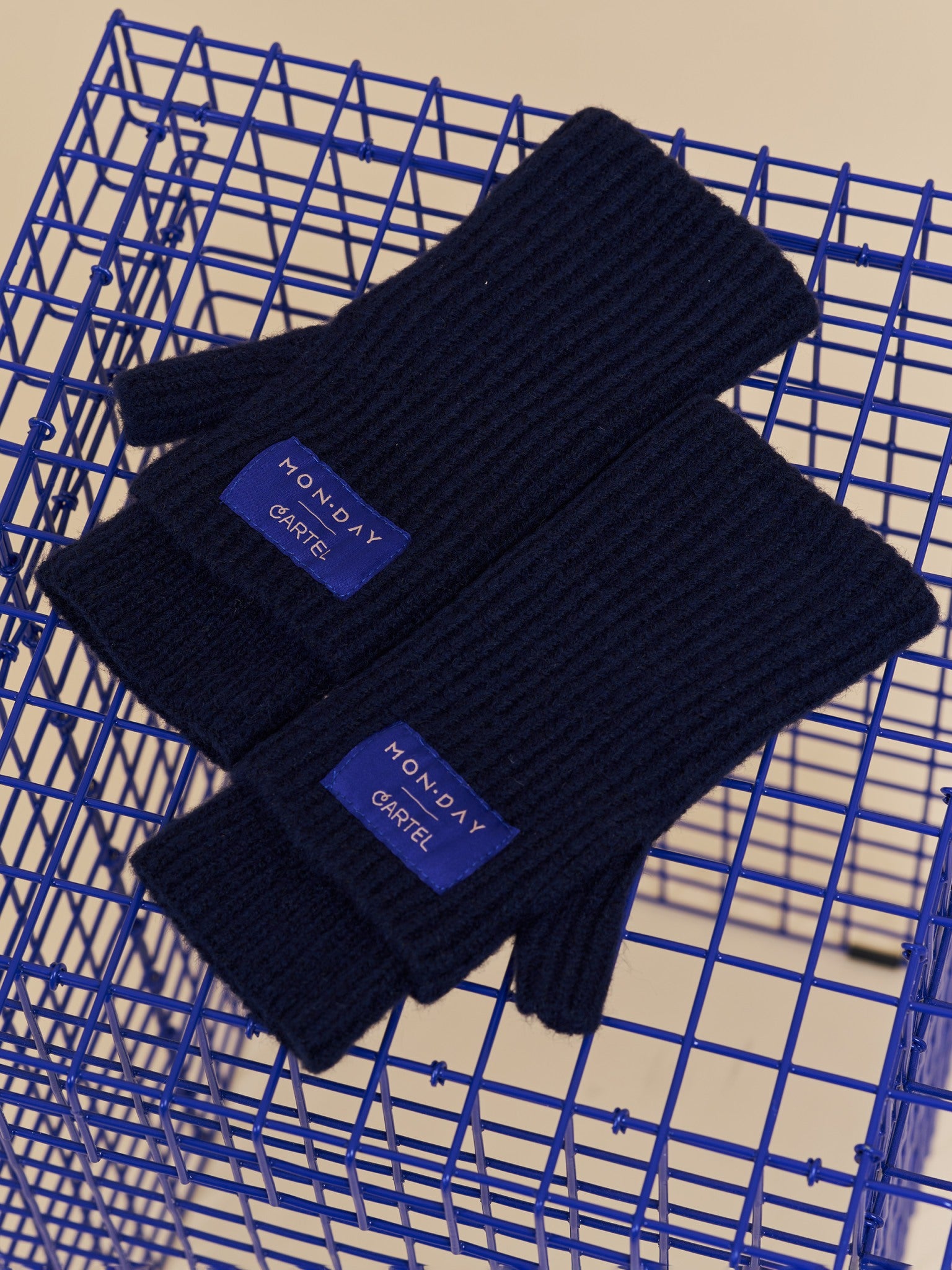 Cartel x Monday Bliss Mittens - Navy