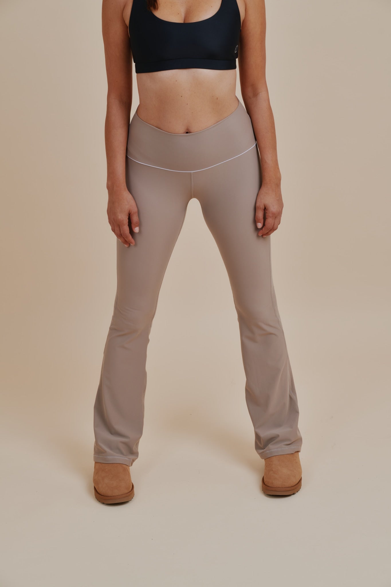 Peak Flare Leggings - Hazel